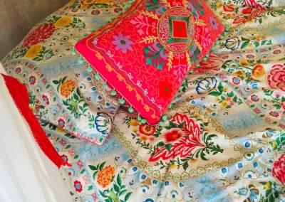 Linge de lit pour une chambre esprit Gypsy par le Pompon sur la Déco, décoratrice d'intérieur UFDI 50